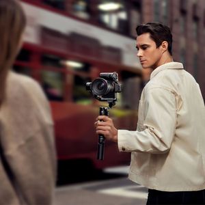 Noul Gimbal de la DJI, RS 3 Mini » Usor si de incredere