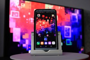 Set 24 de imagini de fundal pentru telefon mobil: Seria Rainbow Color Splash vol.1