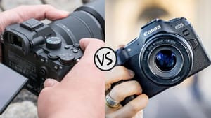 Sony A7 III vs Canon EOS R8: Care e alegerea ideală pentru tine?